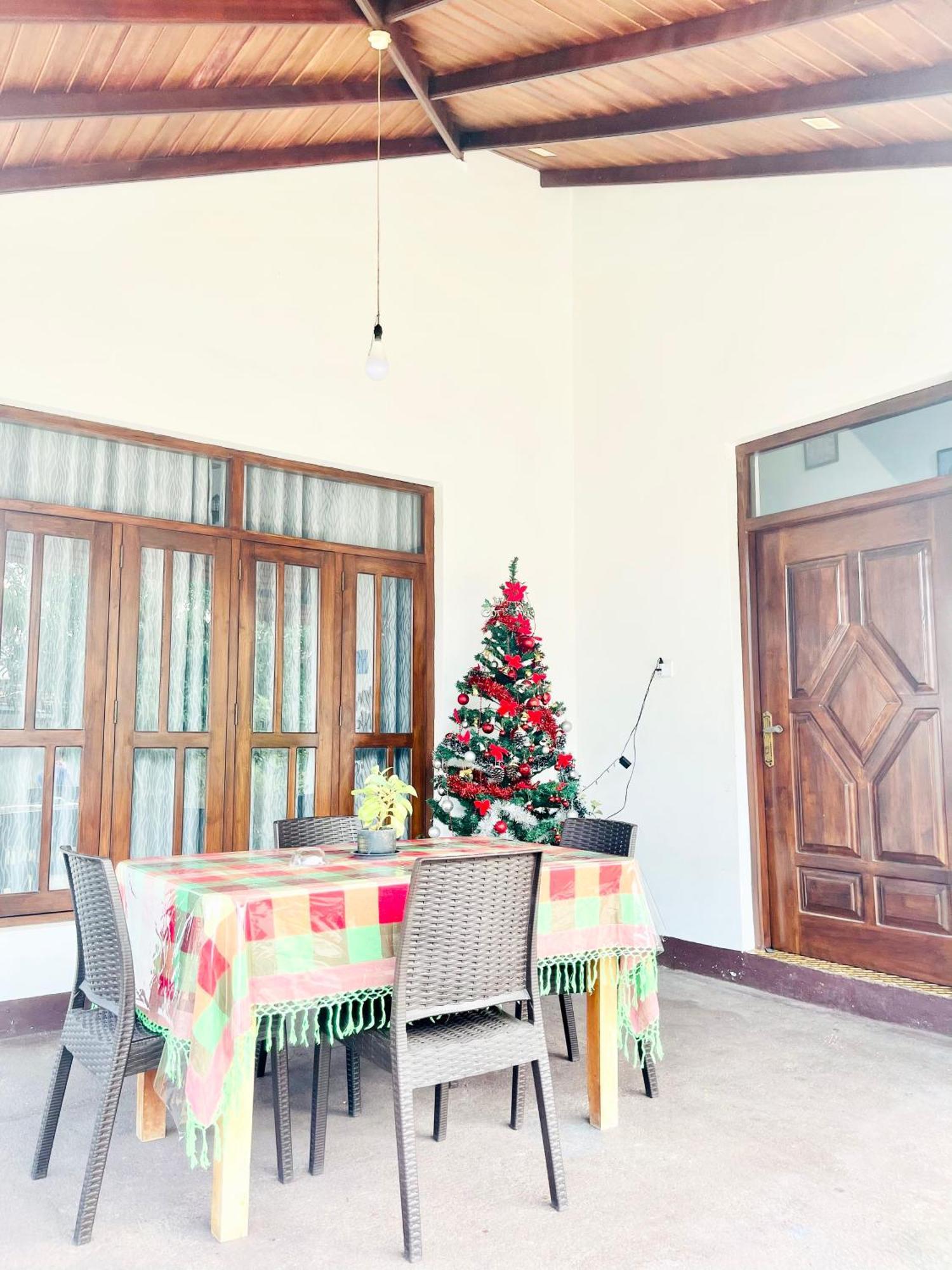 Sebastian Family Villa Negombo Bagian luar foto