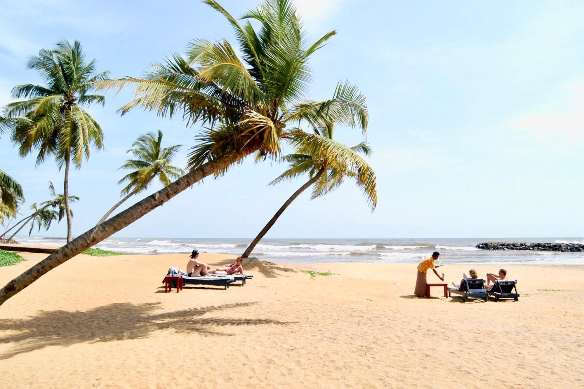Sebastian Family Villa Negombo Bagian luar foto