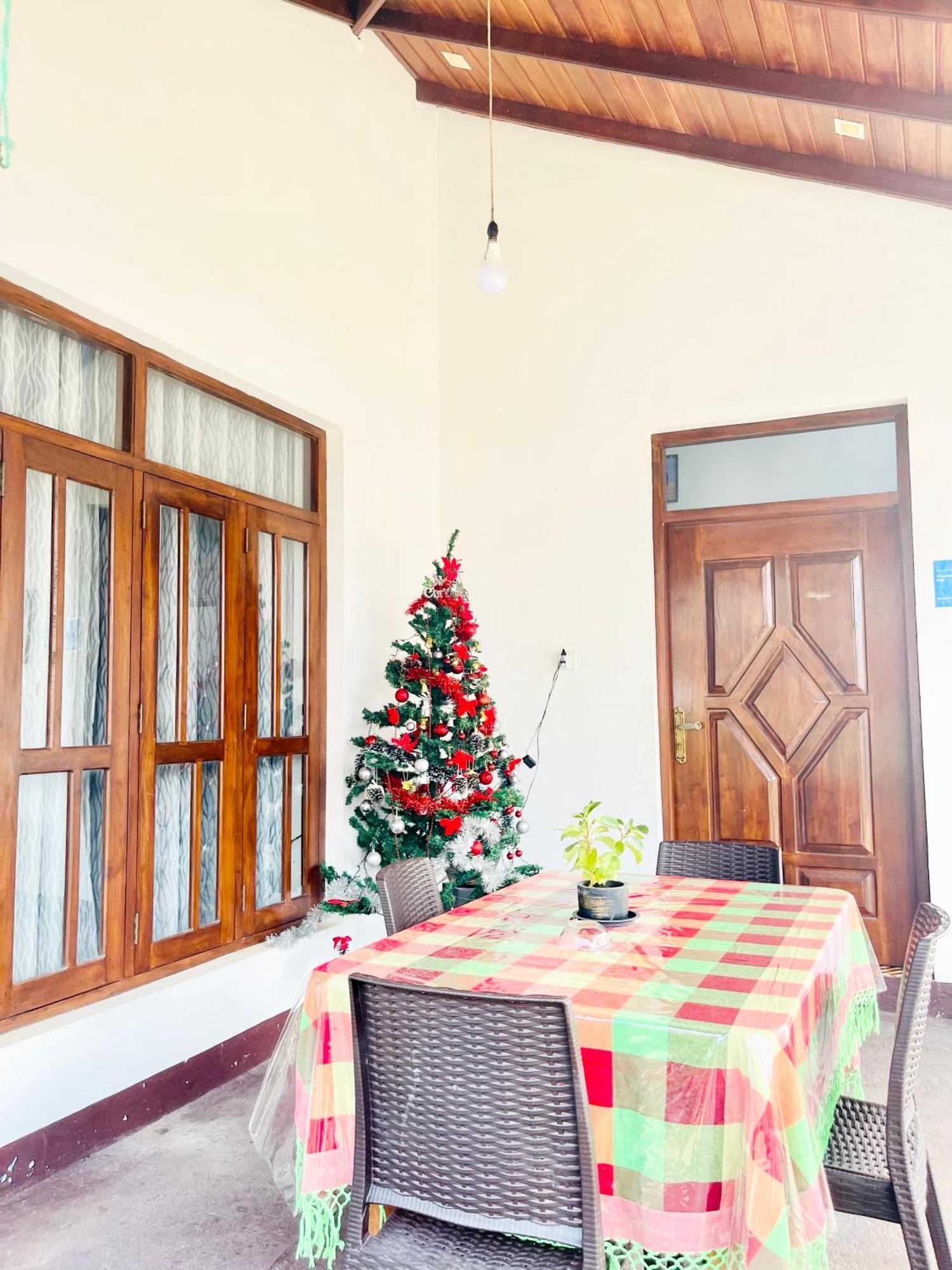 Sebastian Family Villa Negombo Bagian luar foto